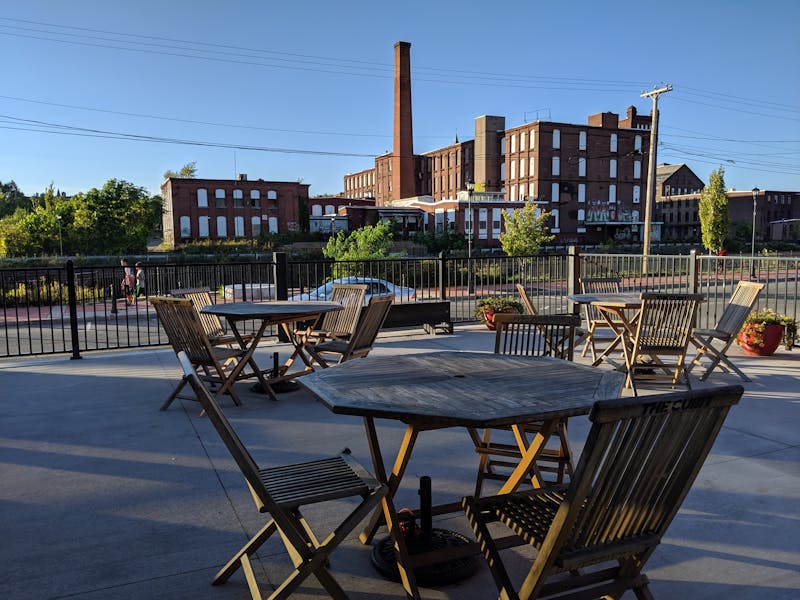 Photo of Outdoor Patio ♿