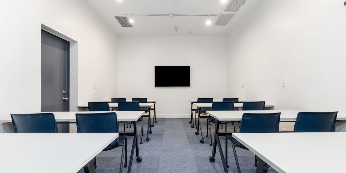 Photo of Refugio Meeting/Training Room