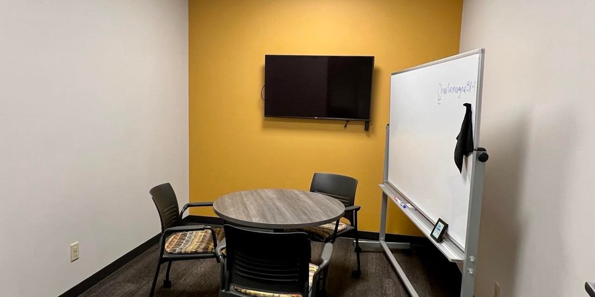Photo of Enclave Meeting Room 409 (By the Hour)