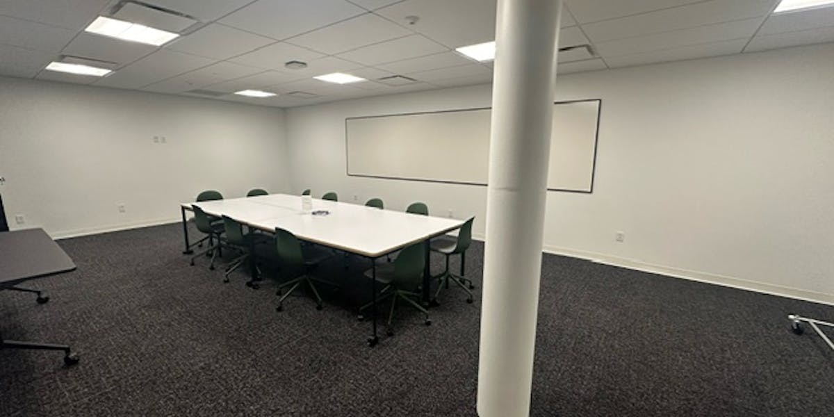 Photo of Large Conference Room 204 $100 P/H