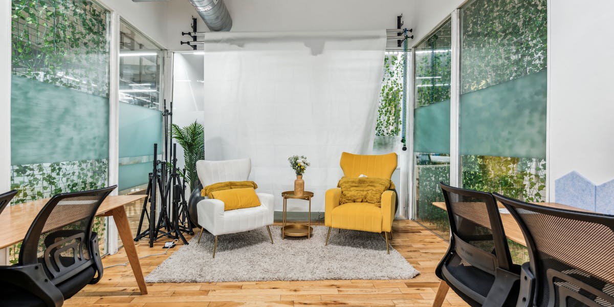 Photo of Creative | Photography | Filiming Space (J)