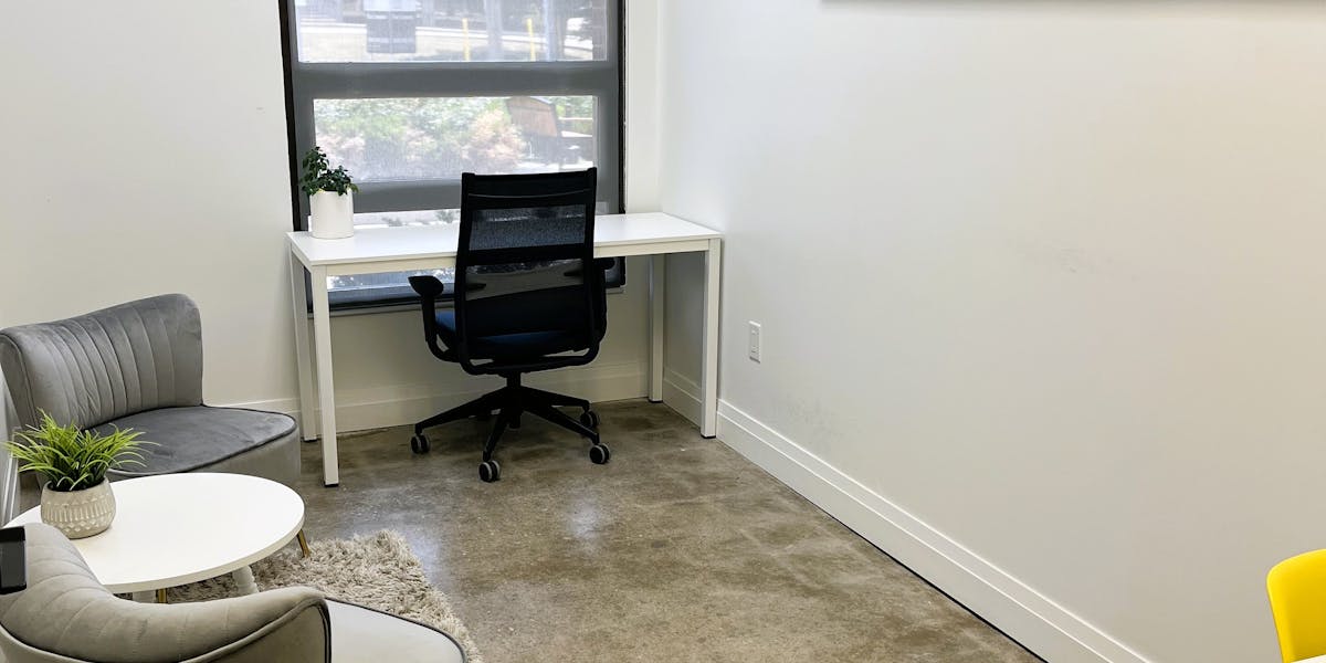 Photo of "On Demand Office #7" - HOURLY: (min 2 hours req'd) - seats 1-3