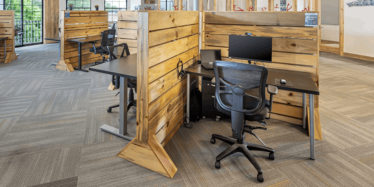 Photo of Flex Desk 03