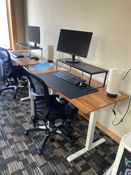 Photo of 5. [Private] VAAP Desk 3