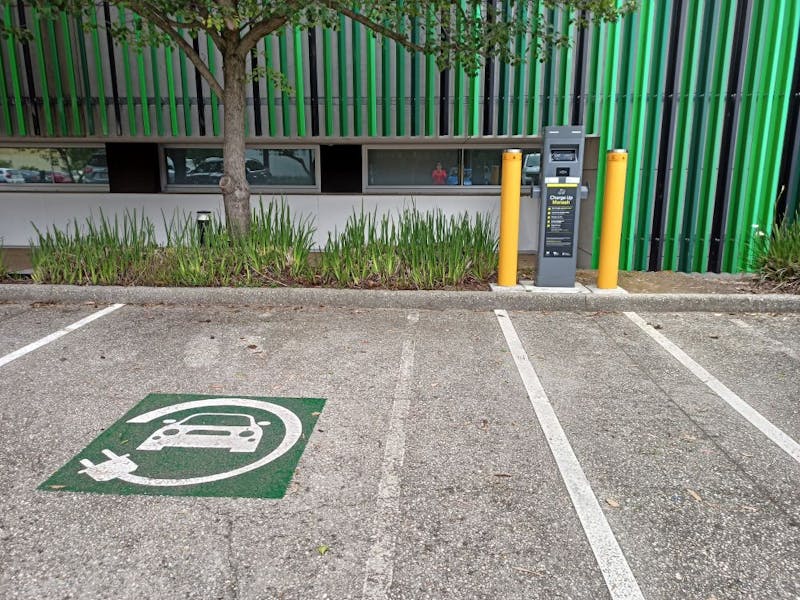 Photo of EV Charger 2104 R