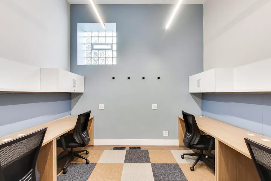 Photo of Office Large (O05)