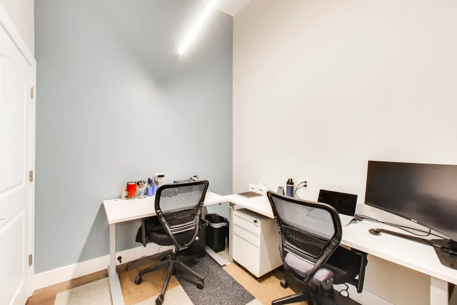 Photo of Office Small (O08)