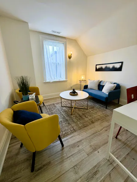 Photo of Centre St. Office #1 (DAILY - HIVE MEMBERS ONLY) $165 +HST