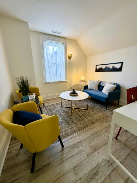 Photo of Centre St. Office #1 (HOURLY - HIVE MEMBERS ONLY)  $30/hr +HST